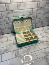 Load image into Gallery viewer, Jewellery Box Medium