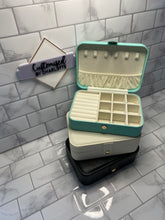 Load image into Gallery viewer, Jewellery Box Medium