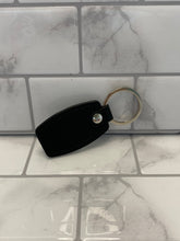Load image into Gallery viewer, Leather Keyring
